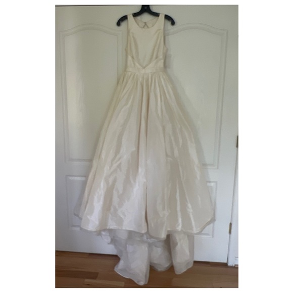 AMSALE Troy Silk Taffeta Wedding Gown - Picture 7 of 16